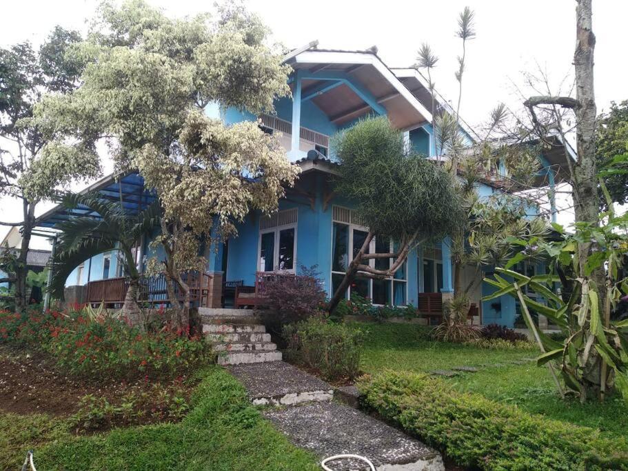 Garden Villas Cipanas Sindanglaya Bagian luar foto