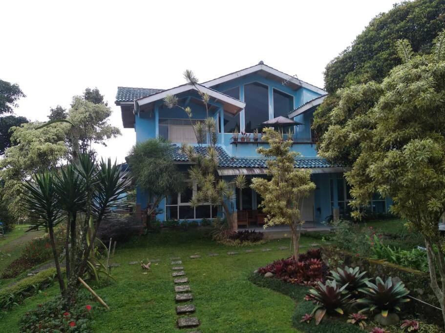 Garden Villas Cipanas Sindanglaya Bagian luar foto